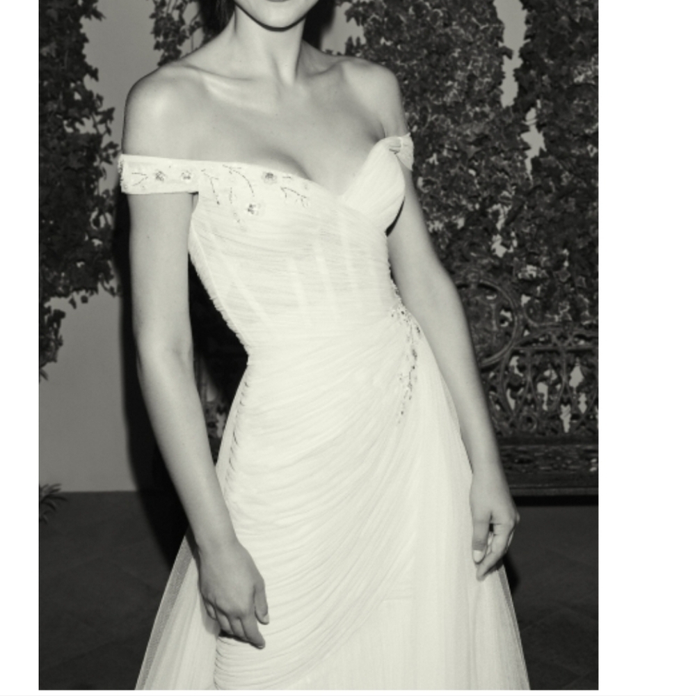 Jenny Packham Wedding Dress, BRAND NEW with tags.